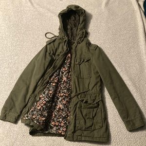 Aeropostale Army Green Jacket with drawstring